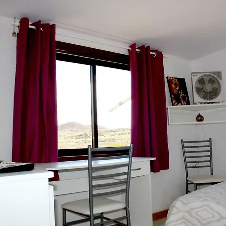 아파트 Chayofita Two-bedrooms *