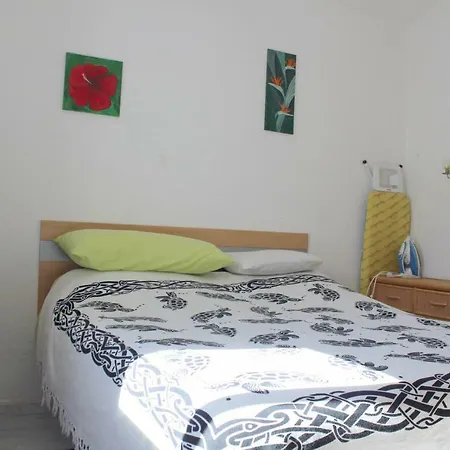 Chayofita Two-bedrooms شقة أرونا