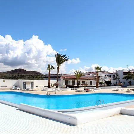 شقة Chayofita Two-bedrooms أرونا